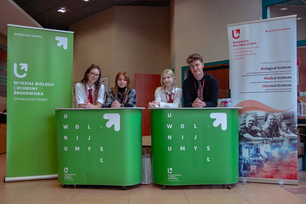 Członkowie Antropołowców