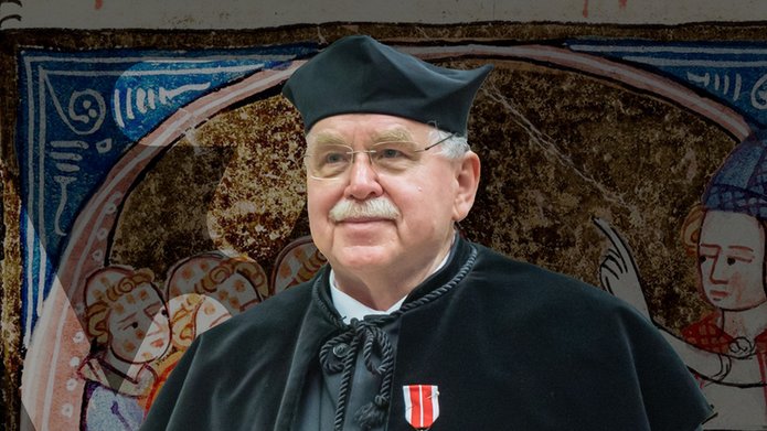 Portret prof. Macieja Henneberga na tle średniowiecznej ryciny